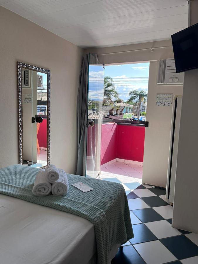 Morada Da Marta Hotell Guarda do Embaú Eksteriør bilde